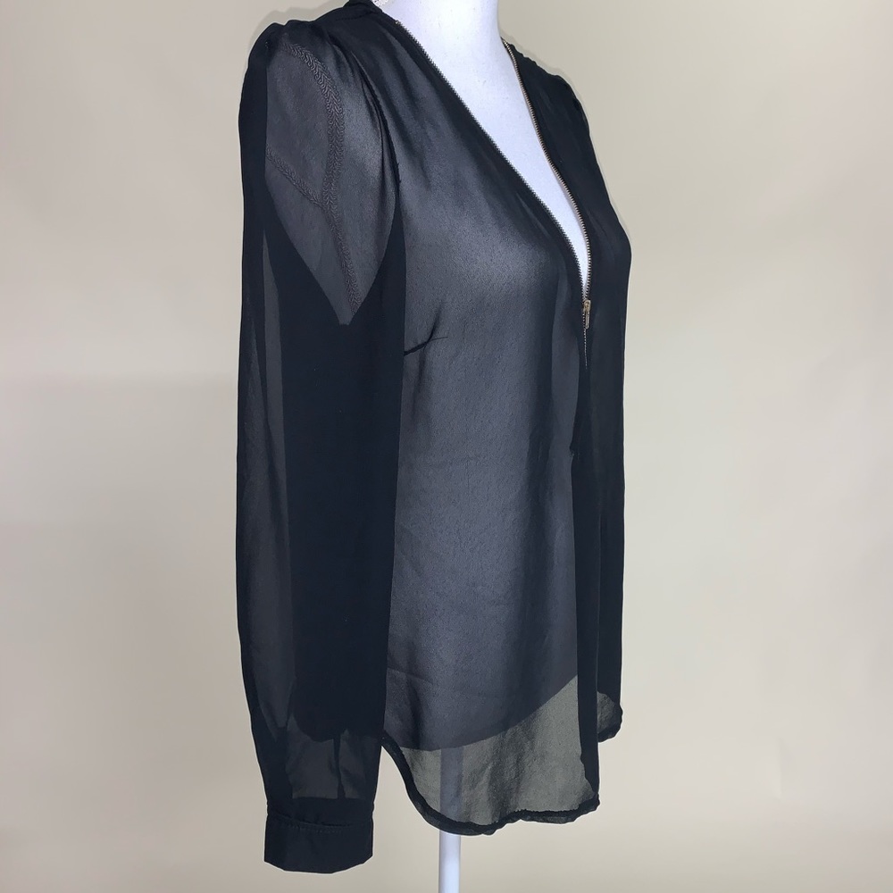 Handsome & Honey Top - Picture 2 of 8